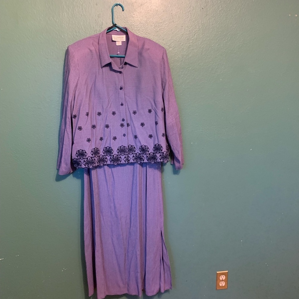 Two PC Sleeveless Dress Long sleeve floral laces